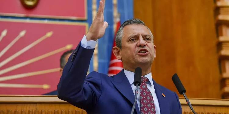 Özgür Özel kurultay çağrısını yineledi Özgür Özel kurultay çağrısını yineledi