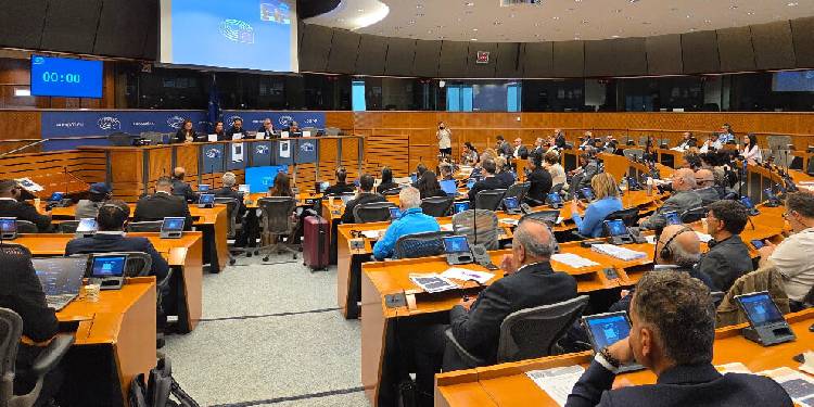 Avrupa Parlamentosu’nda İran’ın geleceği tartışılıyor Avrupa Parlamentosu’nda İran’ın geleceği tartışılıyor