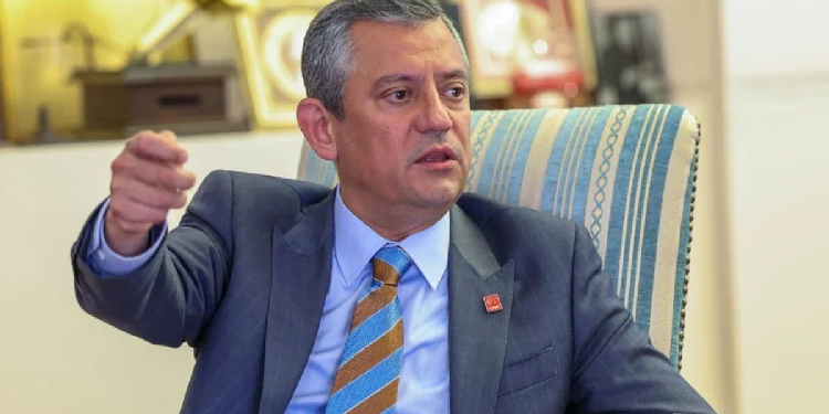Özel’in eski şoförü ve danışmanı gözaltına alındı Özel’in eski şoförü ve danışmanı gözaltına alındı
