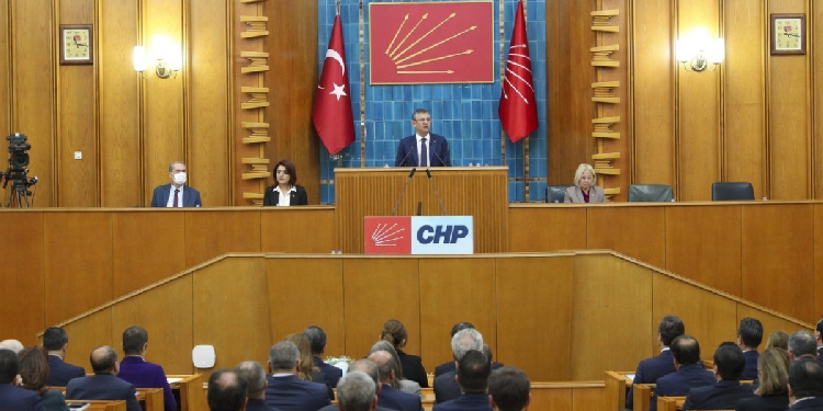 CHP’nin Meclis grup toplantısı başvurusu kabul edildi CHP’nin Meclis grup toplantısı başvurusu kabul edildi