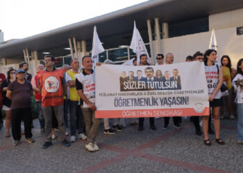 Özel sektör öğretmenleri: Güvencesizliğe teslim olmayacağız Özel sektör öğretmenleri: Güvencesizliğe teslim olmayacağız