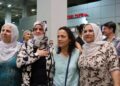 30 yılın ardından Besiye Özer’e kitlesel karşılama 30 yılın ardından Besiye Özer’e kitlesel karşılama