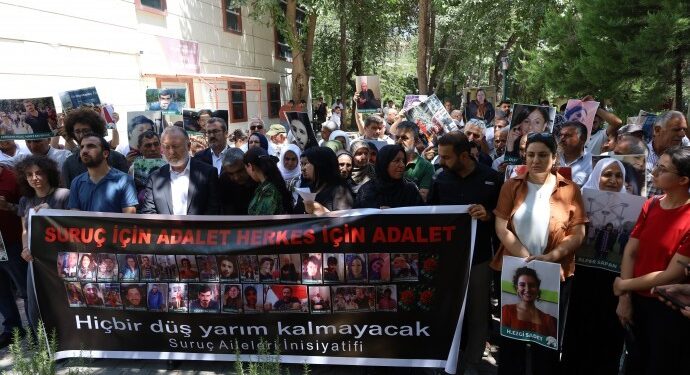 33 düş yolcusu katledildiği yerde anıldı: Düşlerini gerçekleştireceğiz 33 düş yolcusu katledildiği yerde anıldı: Düşlerini gerçekleştireceğiz
