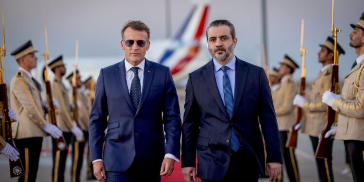Macron, Suriye’yi ziyaret etti Macron, Suriye’yi ziyaret etti