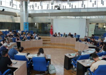 Kürt Sineması Çalıştayı: Kürt sinemasının yaşadığı zorluklar tartışılıyor Kürt Sineması Çalıştayı: Kürt sinemasının yaşadığı zorluklar tartışılıyor