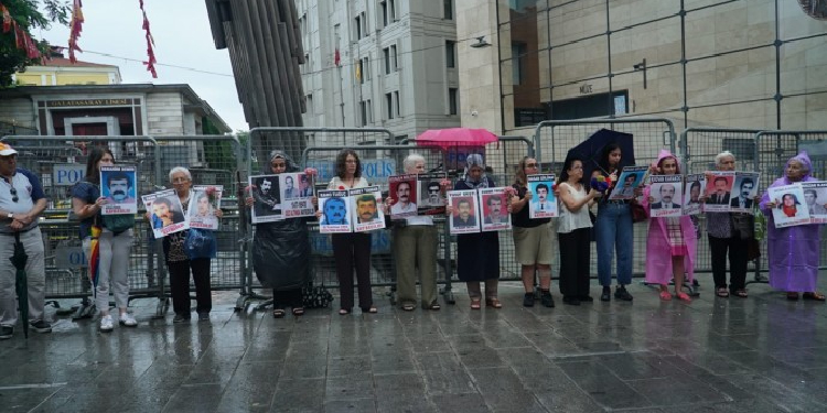 Cumartesi Anneleri: 34 yıl önce kaybettirilen Gülünay’ın akıbeti açıklansın Cumartesi Anneleri: 34 yıl önce kaybettirilen Gülünay’ın akıbeti açıklansın