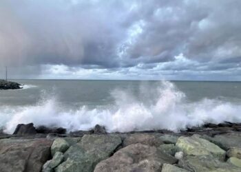 Meteoroloji’den İstanbul dahil 11 kente sarı kodlu fırtına uyarısı yapıldı Meteoroloji’den İstanbul dahil 11 kente sarı kodlu fırtına uyarısı yapıldı