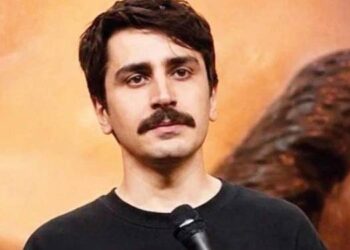 Komedyen Deniz Göktaş gözaltına alındı Komedyen Deniz Göktaş gözaltına alındı
