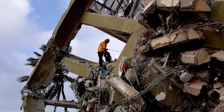 Venezuela’da depremlerin ardından ulusal yas kararı Venezuela’da depremlerin ardından ulusal yas kararı