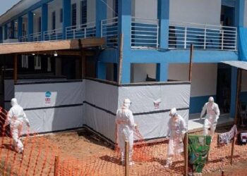 Ebola kayıtlardaki ikinci en büyük salgına dönüştü