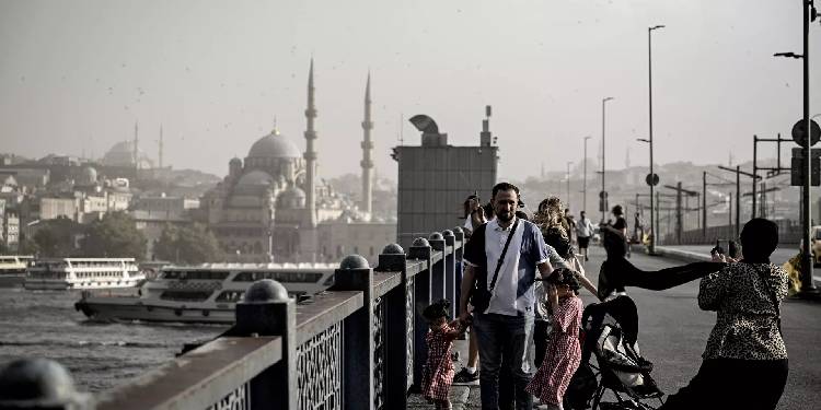 Meteoroloji alarm verdi: Marmara ve Kuzey Ege’de fırtına uyarısı Meteoroloji alarm verdi: Marmara ve Kuzey Ege’de fırtına uyarısı