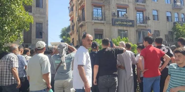 Şam’da bir kafede patlama: 4 ölü, çok sayıda yaralı Şam’da bir kafede patlama: 4 ölü, çok sayıda yaralı