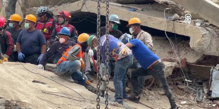 Venezuela’da deprem felaketi: Can kaybı 3 bin 535’e yükseldi Venezuela’da deprem felaketi: Can kaybı 3 bin 535’e yükseldi