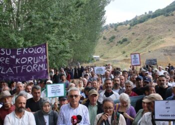 Licik’te JES’e karşı kitlesel eylem: ‘Sözün bittiği, mücadelenin başladığı yerdeyiz’ Licik’te JES’e karşı kitlesel eylem: ‘Sözün bittiği, mücadelenin başladığı yerdeyiz’