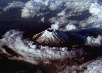 Etna yanardağında volkanik hareketlik arttı
