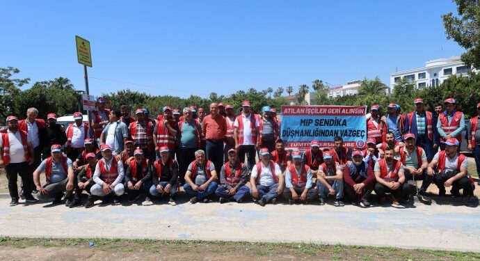İşçiler 231 gündür eylemdeler: İşimize geri dönene kadar buradayız İşçiler 231 gündür eylemdeler: İşimize geri dönene kadar buradayız