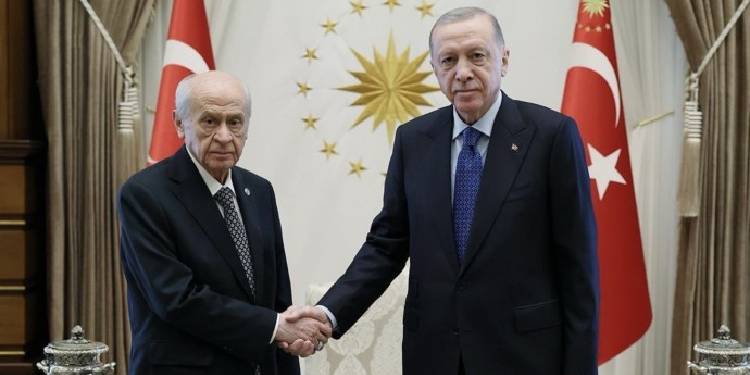 Erdoğan ve Bahçeli bir araya gelecek Erdoğan ve Bahçeli bir araya gelecek