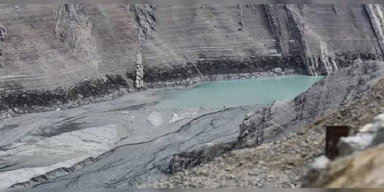 İran’ın 12 eyaleti için su kıtlığı uyarısı İran’ın 12 eyaleti için su kıtlığı uyarısı