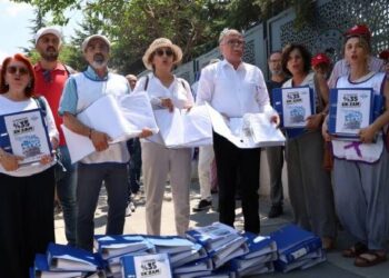 Ek zam talebiyle bakanlığa 20 bin imza verdiler