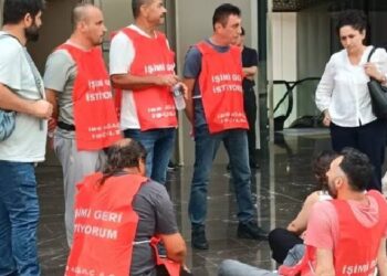 İBB’nin işten çıkardığı işçiler 10 gündür açlık grevinde İBB’nin işten çıkardığı işçiler 10 gündür açlık grevinde