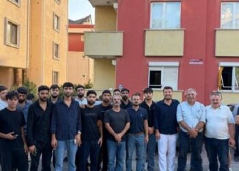 İstanbul Finans Merkezi Şantiyesinde direnen işçiler hakları kazandı İstanbul Finans Merkezi Şantiyesinde direnen işçiler hakları kazandı