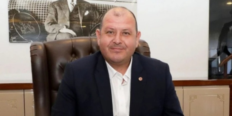 Menderes Belediyesi Başkanı tutuklandı