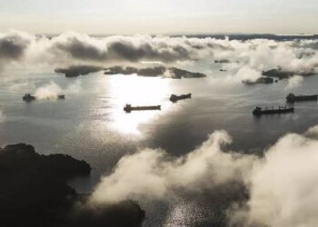 Panama Kanalı’nda rekor: Tek geçiş için 5.3 milyon dolar Panama Kanalı’nda rekor: Tek geçiş için 5.3 milyon dolar