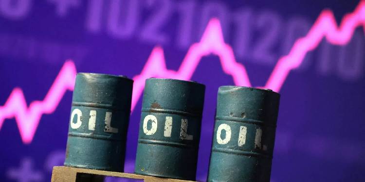 Hürmüz görüşmeleri çıkmazda: Petrol fiyatları zirve yaptı Hürmüz görüşmeleri çıkmazda: Petrol fiyatları zirve yaptı