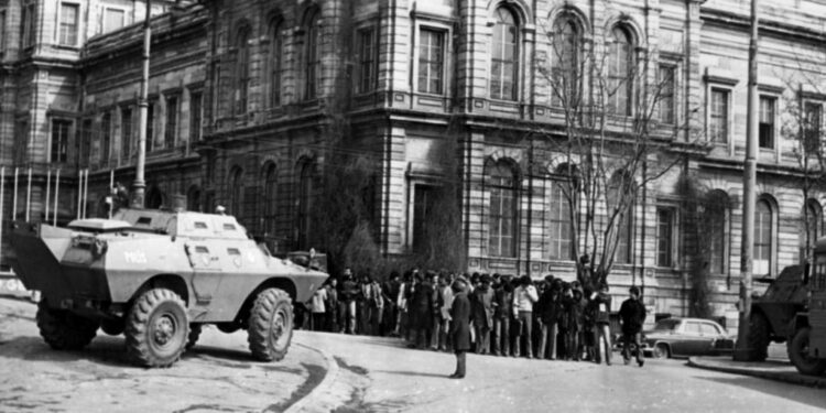 46 Yıllık Kesintisiz Düzen: 12 Eylül’ün Neoliberal ve Faşizm Mirasından Saray Rejimine
