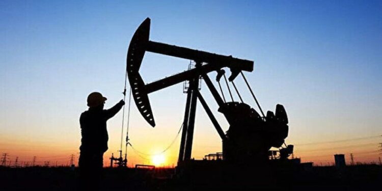 Nijerya’da petrol hırsızlığı girişimi: Zehirli gaz solunumundan 43 kişi öldü
