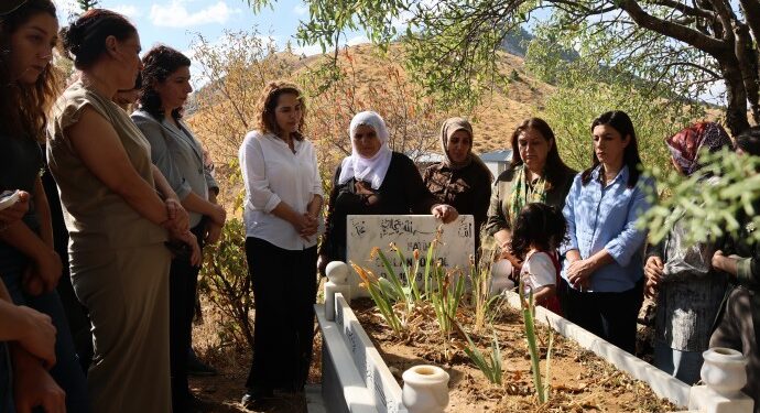 Ceylan Önkol mezarı başında anıldı Ceylan Önkol mezarı başında anıldı