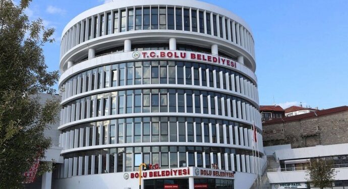 Bolu Belediyesi’ne dönük soruşturmada 23 gözaltı kararı Bolu Belediyesi’ne dönük soruşturmada 23 gözaltı kararı
