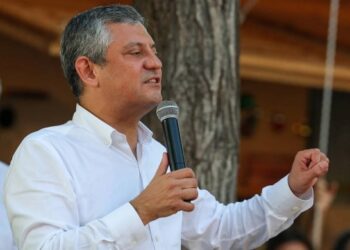 Özel, Erdoğan’a 800 bin TL tazminat ödeyecek Özel, Erdoğan’a 800 bin TL tazminat ödeyecek