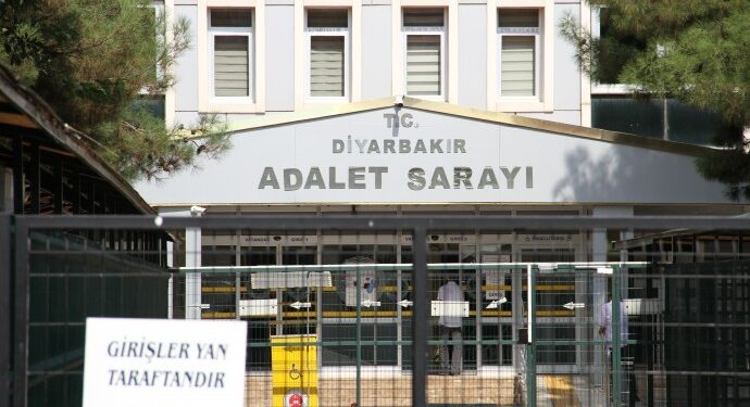 Diyarbakır’da gözaltılar