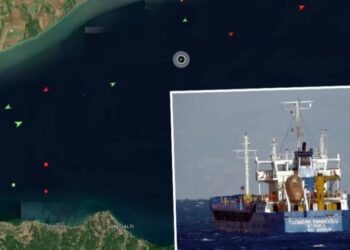 Marmara Denizi’nde gemi kazası: 10 denizciye ulaşılamıyor Marmara Denizi’nde gemi kazası: 10 denizciye ulaşılamıyor