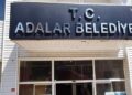 Adalar’da başkanvekilliği seçimi ikinci turda: Taş Mektep önünde protesto