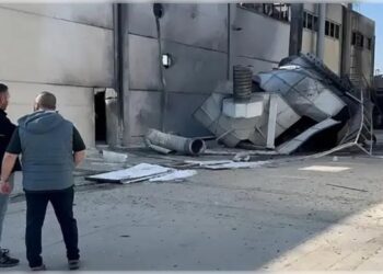 Torbalı’da metal fabrikasında patlama: 3’ü ağır 7 işçi yaralandı Torbalı’da metal fabrikasında patlama: 3’ü ağır 7 işçi yaralandı