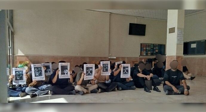 İran’da öğrencilere yönelik baskı arttı: Öğrenciler eylemde İran’da öğrencilere yönelik baskı arttı: Öğrenciler eylemde
