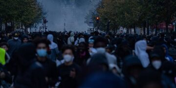 Fransa’da 17 Ekim eylemleri: 174 kişi tutuklandı